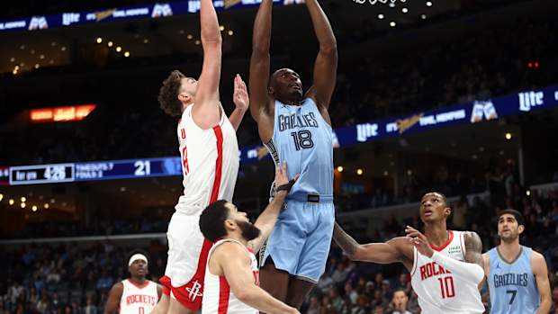 Bismack Biyombo